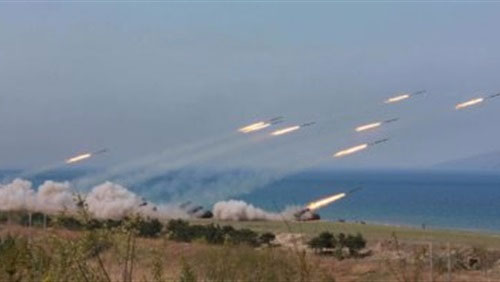 Defensas antiaéreas sirias Defensas antiaéreas sirias derriban misiles israelíes